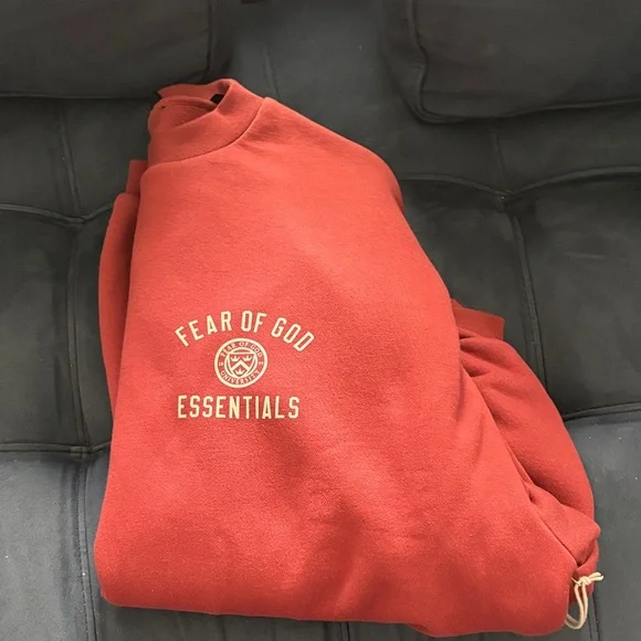 Essentials Brick Red Crewneck
